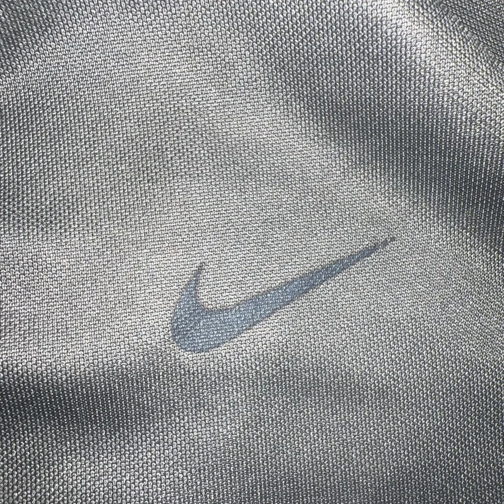 Nike Dri-Fit M Grey Tank Top Center Swoosh Men's/ Unisex‎ Basketball Sport 271